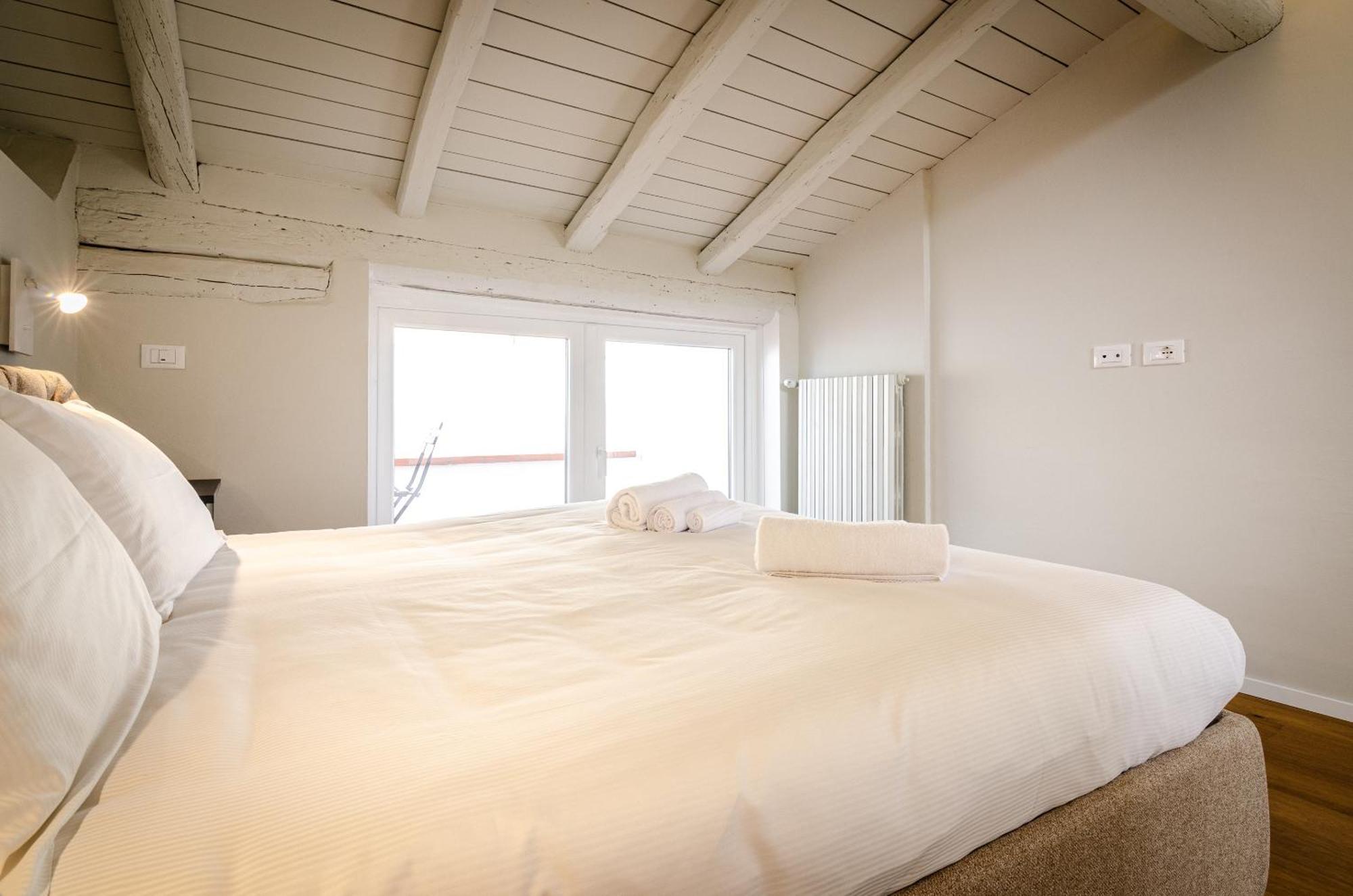 Portanova Loft Apartment Bologna Exterior photo